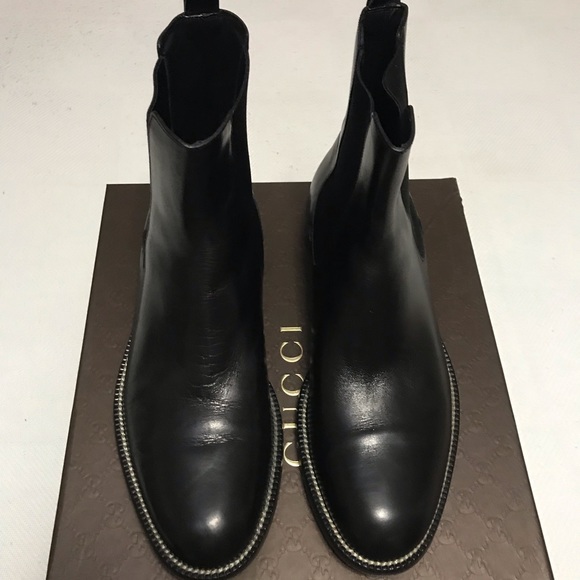 used gucci boots